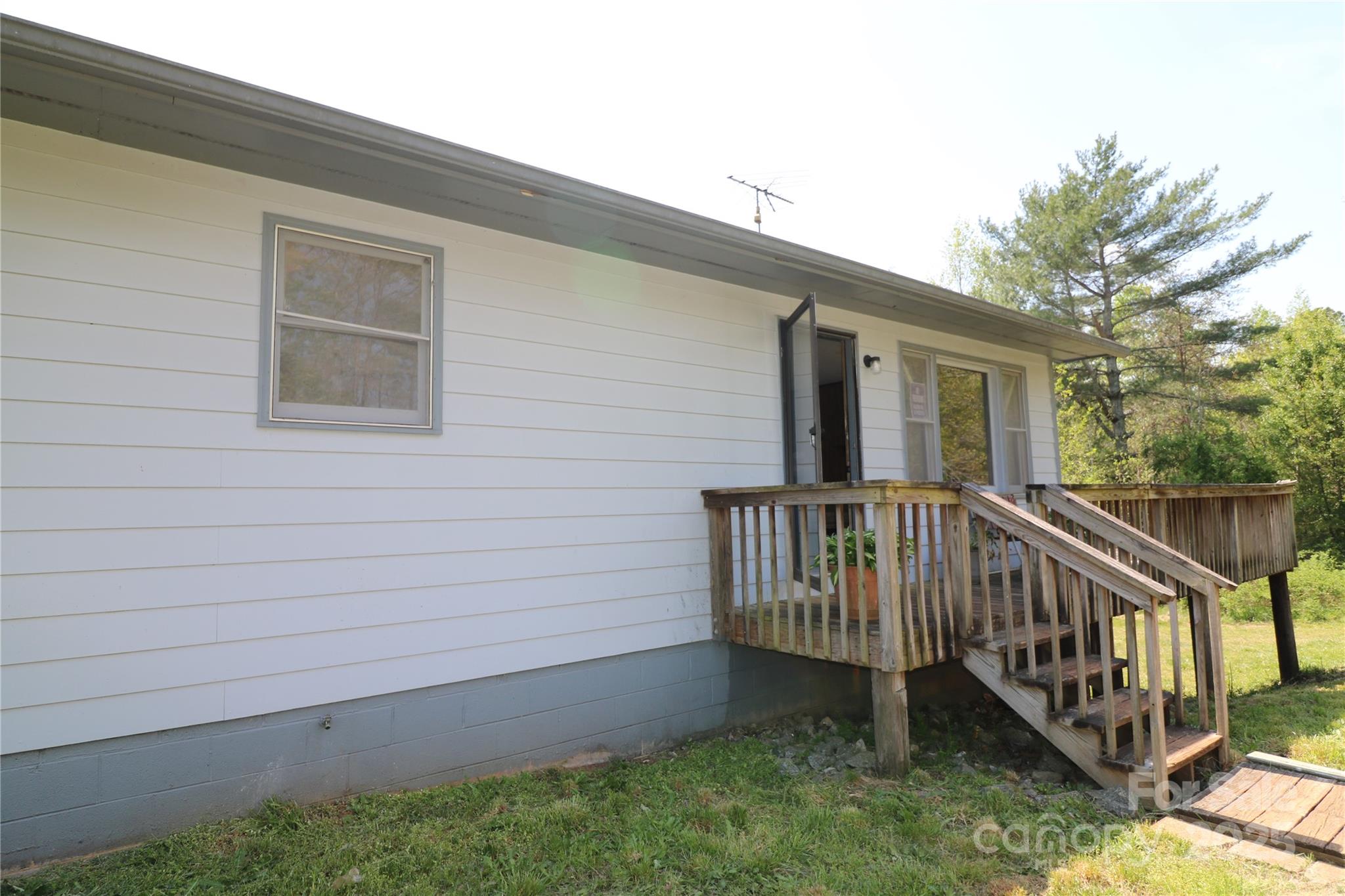606 McDade Road Forest City, NC 28043 - Photo 9 of 25 Gallery Image 9