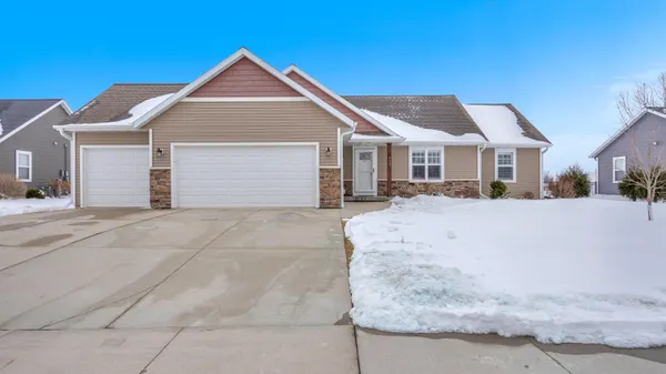 $459,900 | 538 T-Bird Drive, Fond du Lac, WI 54935