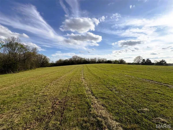 $89,900 | 9.9-acres Laffoon Lane, Linn, MO 65051