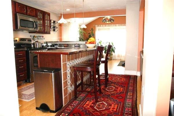 8 Talbot Street Saugus, MA 01906 - Photo 4 of 10 Gallery Image 4
