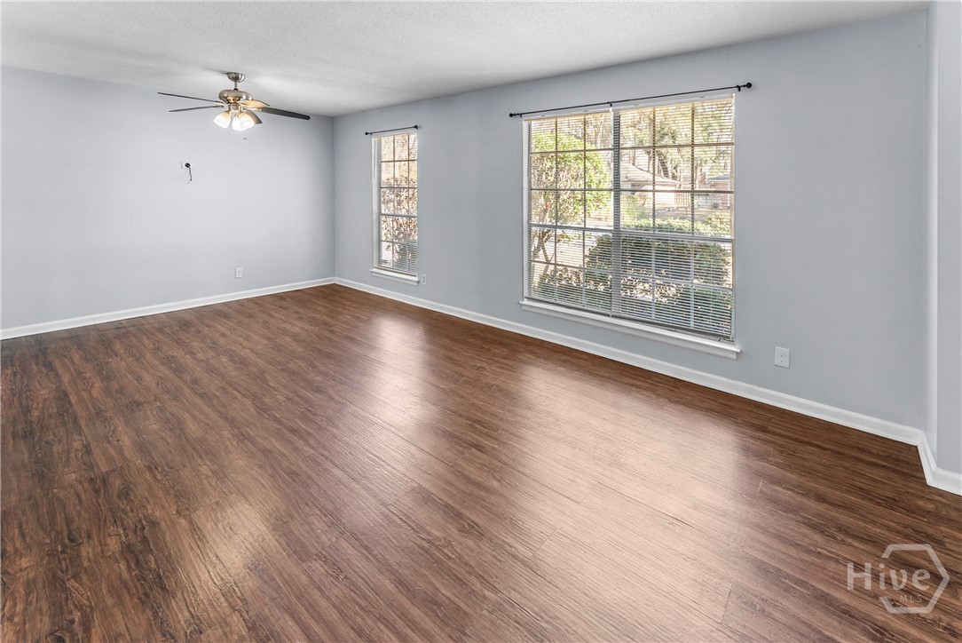 9 Brandy Lane Savannah, GA 31419 - Photo 4 of 32