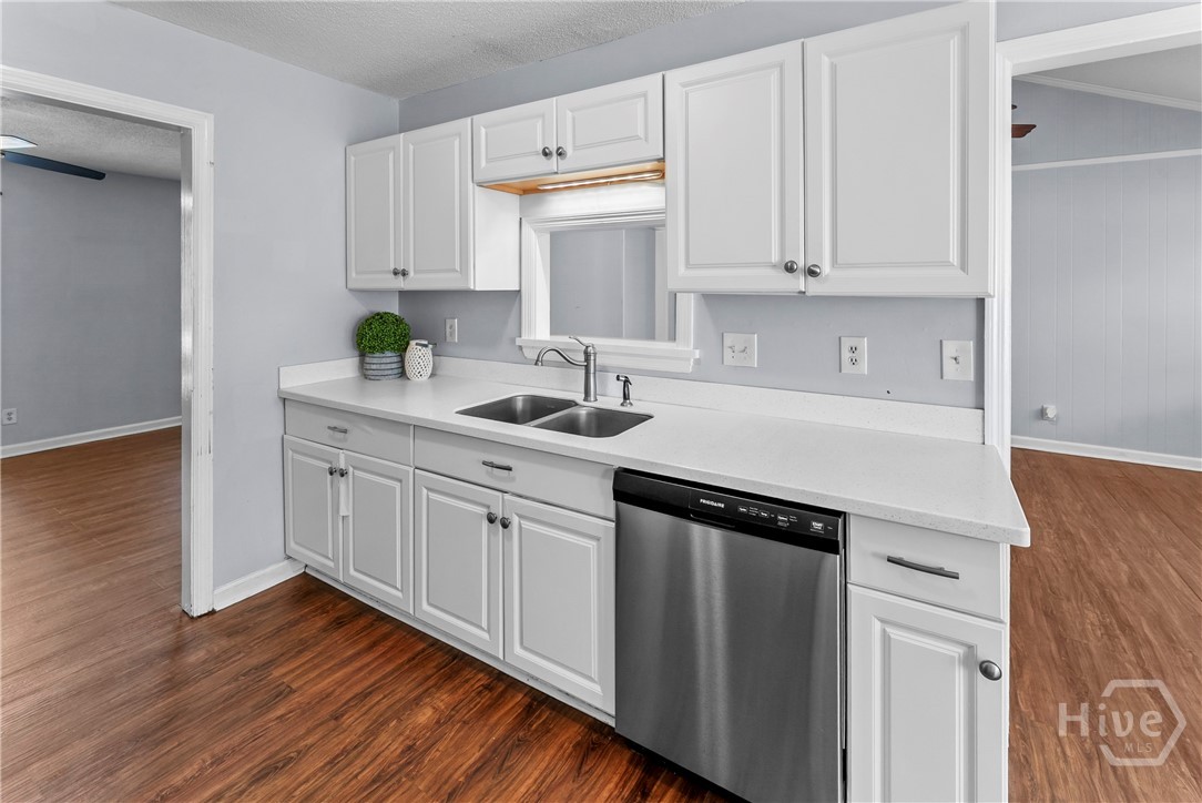 9 Brandy Lane Savannah, GA 31419 - Photo 8 of 32