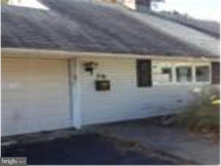 36 Spinythorn Road Levittown, PA 19056 - Photo 1 of 7 Gallery Image 1