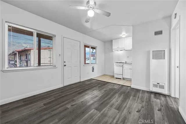 $1,890 | 3626 East Colorado Boulevard, Unit 19, Pasadena, CA 91107