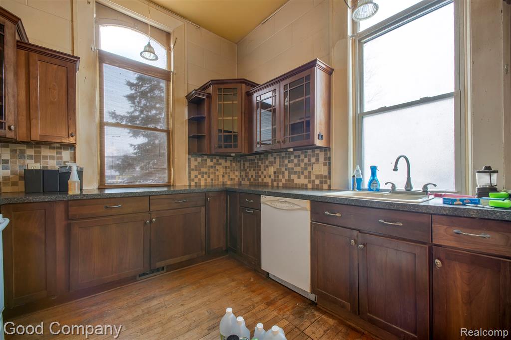 36950 Willow Road New Boston, MI 48164 - Photo 14 of 58 Gallery Image 14