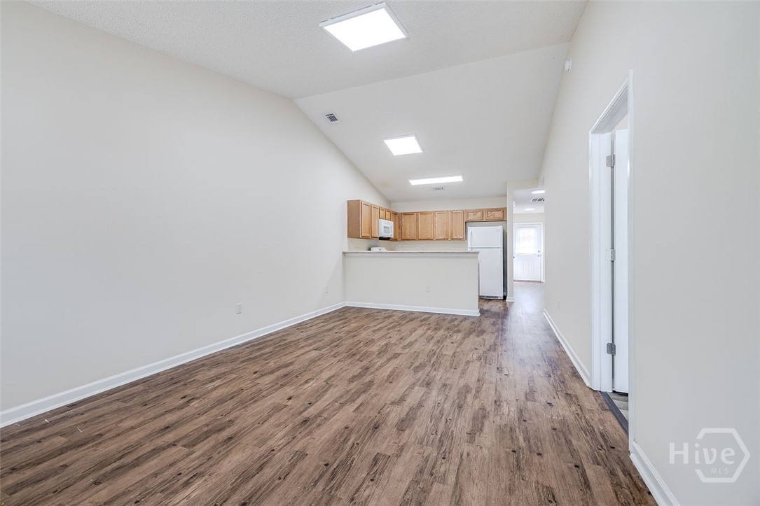 1027 Wadley Circle Rincon, GA 31326 - Photo 5 of 28