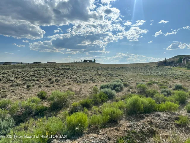 $35,000 | Tbd Tbd Hawk Path, Pinedale, WY 82941