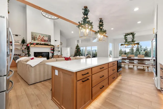 $1,500,000 | 39-xx West Wild Rose Road, Unit LOT 2, Deer Park, WA 99006