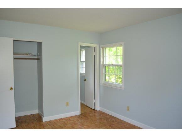 2358 Buckingham Road Burlington, NC 27217 - Photo 12 of 20 Gallery Image 12