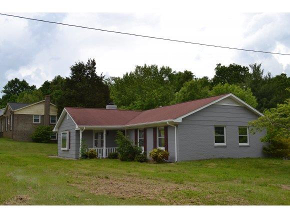 2358 Buckingham Road Burlington, NC 27217 - Photo 2 of 20 Gallery Image 2