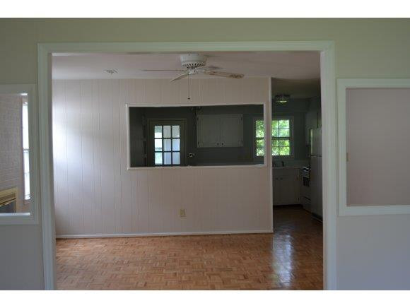 2358 Buckingham Road Burlington, NC 27217 - Photo 7 of 20 Gallery Image 7