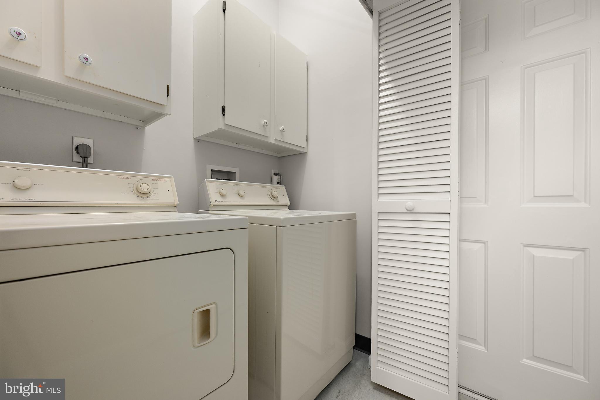 151 Redden Lane Middletown, DE 19709 - Photo 29 of 34 Laundry is just off the Kitchen