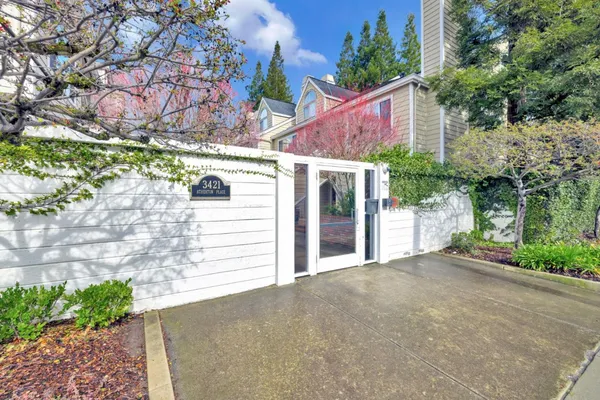 a view of a house with a garage