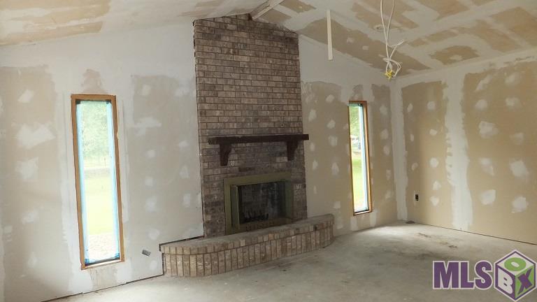 42409 Jamie Road Prairieville, LA 70769 - Photo 2 of 15 Gallery Image 2