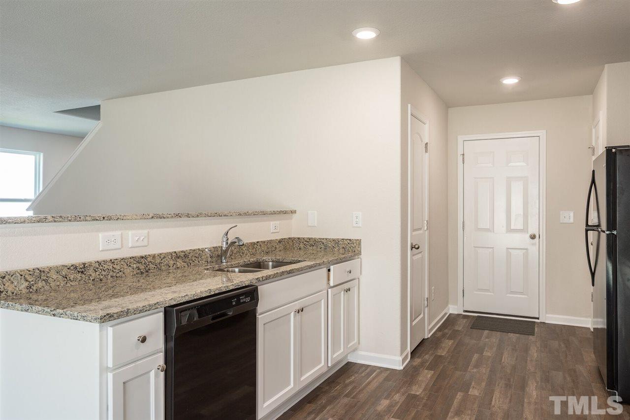 228 Rustling Way Zebulon, NC 27597 - Photo 9 of 21 Gallery Image 9