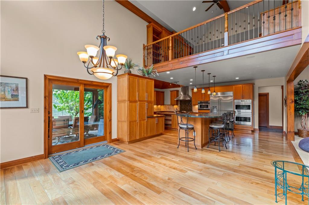 233 McCombs Road Venetia, PA 15367 - Photo 11 of 50 Kitchen 233 McCombs Road