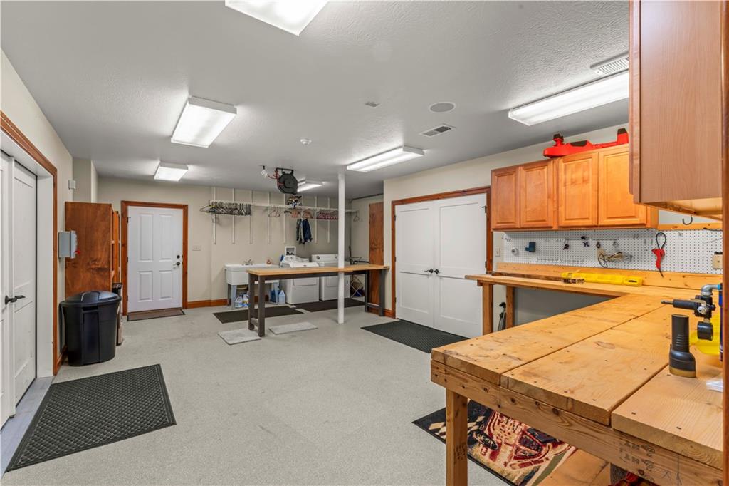 233 McCombs Road Venetia, PA 15367 - Photo 36 of 50 233 McCombs Road