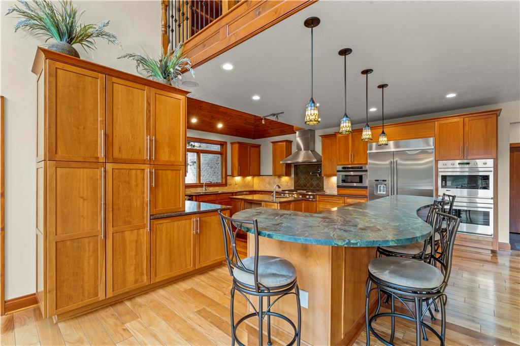 233 McCombs Road Venetia, PA 15367 - Photo 7 of 50 Kitchen 233 McCombs Road