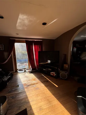 $549,000 | 32 Weed Avenue, Hawthorne, NY 10532