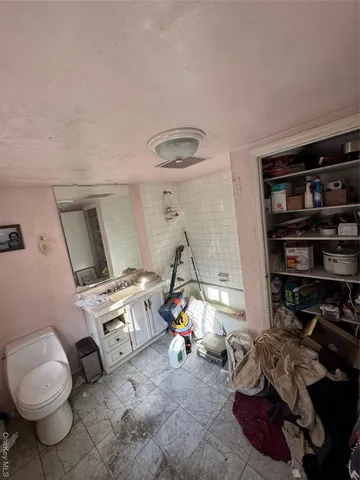 $549,000 | 32 Weed Avenue, Hawthorne, NY 10532