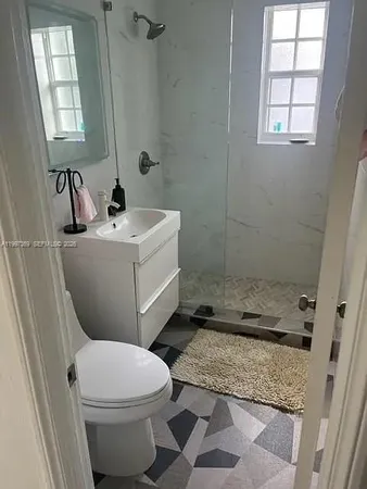 $2,800 | 11221 Northeast 9th Avenue, Biscayne Park, FL 33161