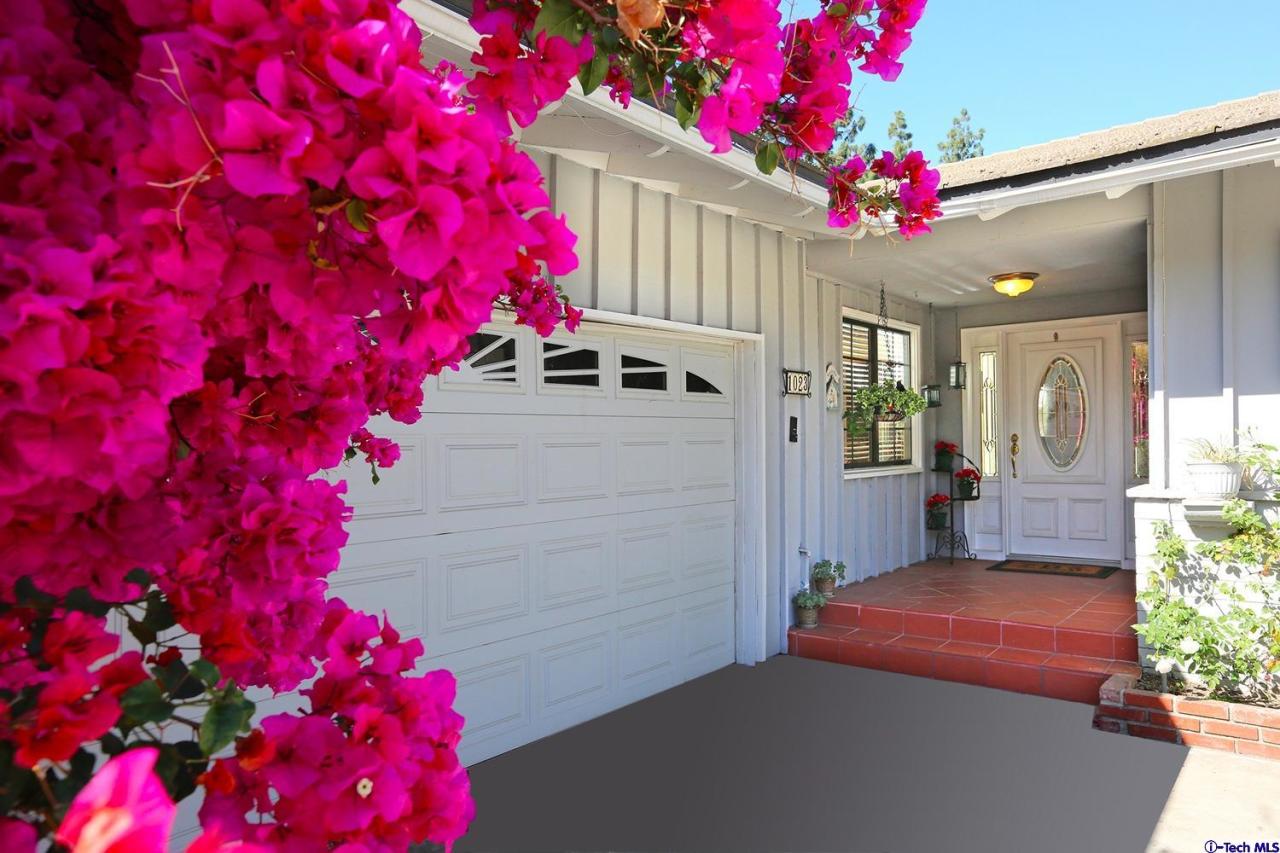 1023 North Old Ranch Road Arcadia, CA 91006 - Photo 3 of 32 a beautiful room