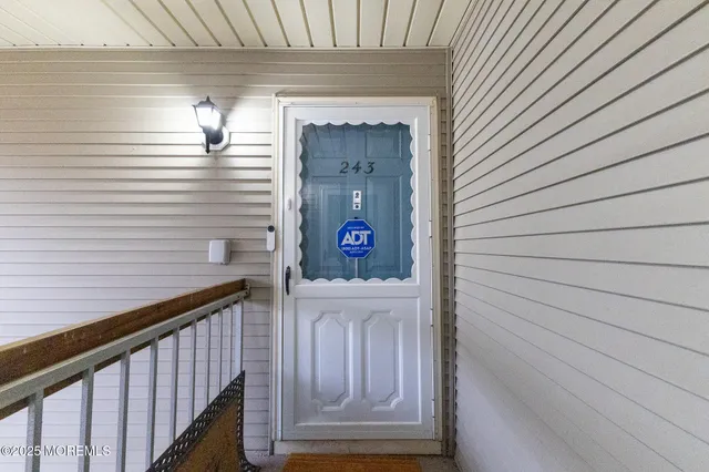 $350,000 | 243 Wycoff Way West, Unit 243, East Brunswick, NJ 08816