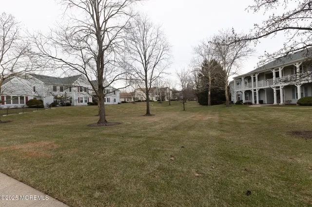 $350,000 | 243 Wycoff Way West, Unit 243, East Brunswick, NJ 08816