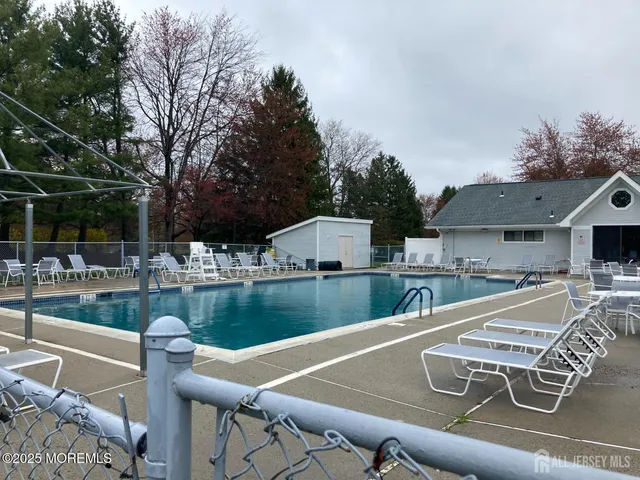 $350,000 | 243 Wycoff Way West, Unit 243, East Brunswick, NJ 08816