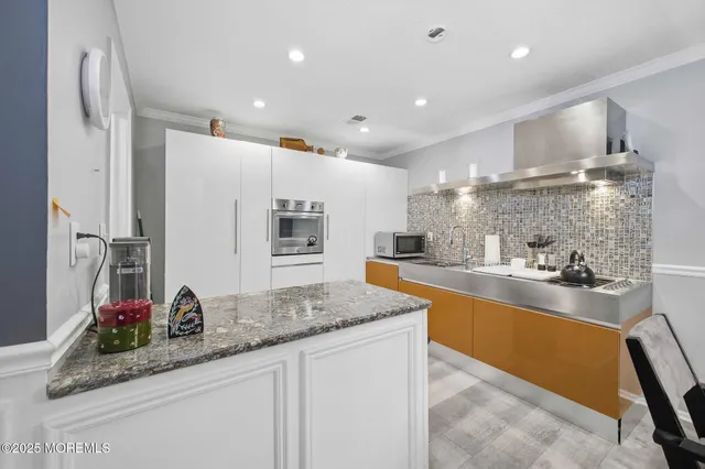 $350,000 | 243 Wycoff Way West, Unit 243, East Brunswick, NJ 08816