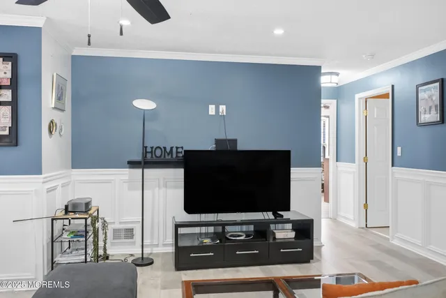 $350,000 | 243 Wycoff Way West, Unit 243, East Brunswick, NJ 08816