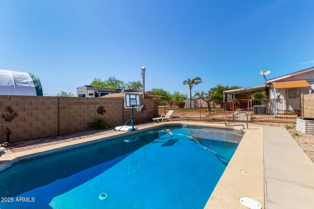 $500,000 | 26832 North 204th Place, Wittmann, AZ 85361