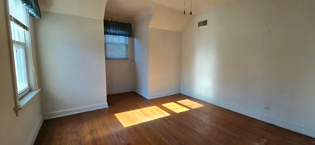 $399,999 | 8341 North Osceola Avenue, Niles, IL 60714