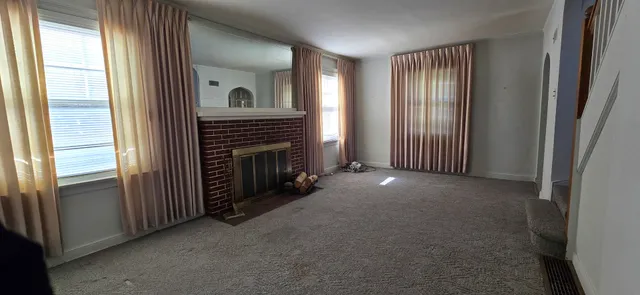 $399,999 | 8341 North Osceola Avenue, Niles, IL 60714