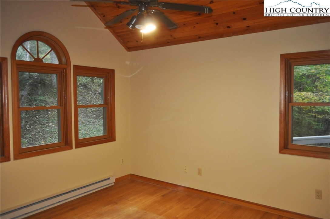 414 Timberlane Drive Boone, NC 28607 - Photo 11 of 27 Gallery Image 11