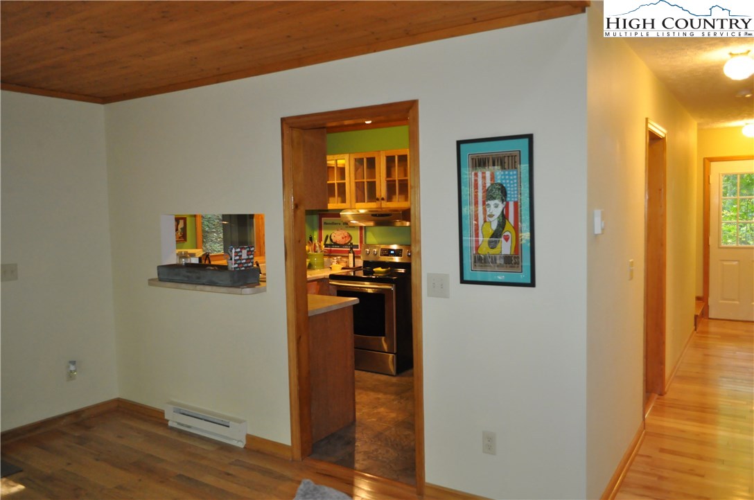 414 Timberlane Drive Boone, NC 28607 - Photo 10 of 27 Gallery Image 10