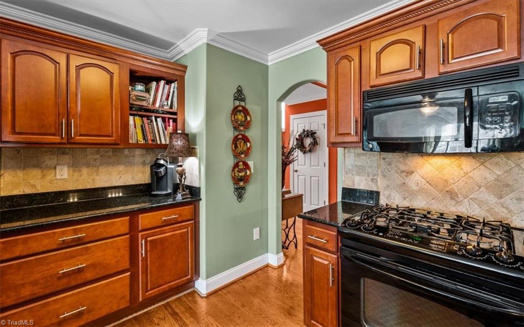 2716 Colton Drive Oak Ridge, NC 27310 - Photo 13 of 50