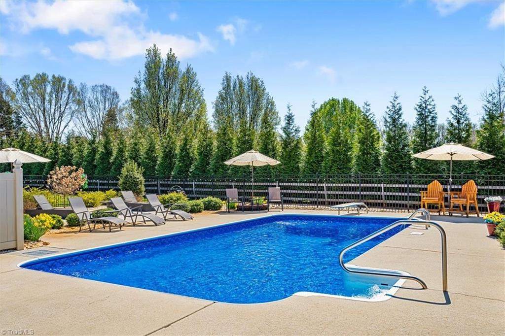 2716 Colton Drive Oak Ridge, NC 27310 - Photo 38 of 50