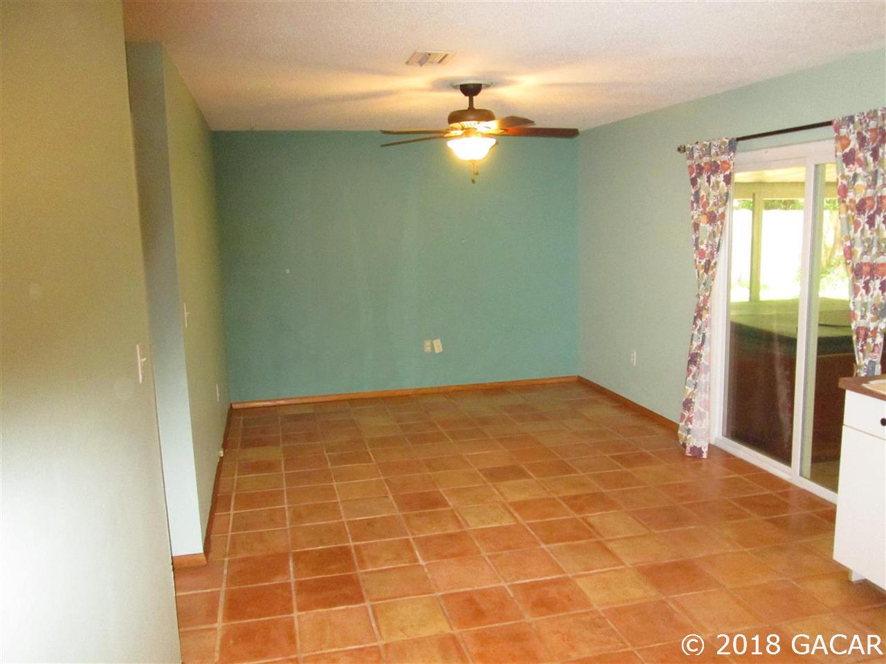 4831 Southwest 19th Way Gainesville, FL 32608 - Photo 10 of 30 Family Room