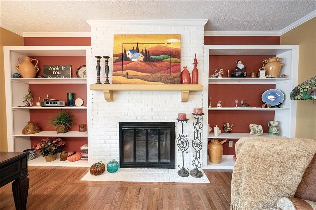 12591 Brompton Road Carmel, IN 46033 - Photo 13 of 28 Gallery Image 13