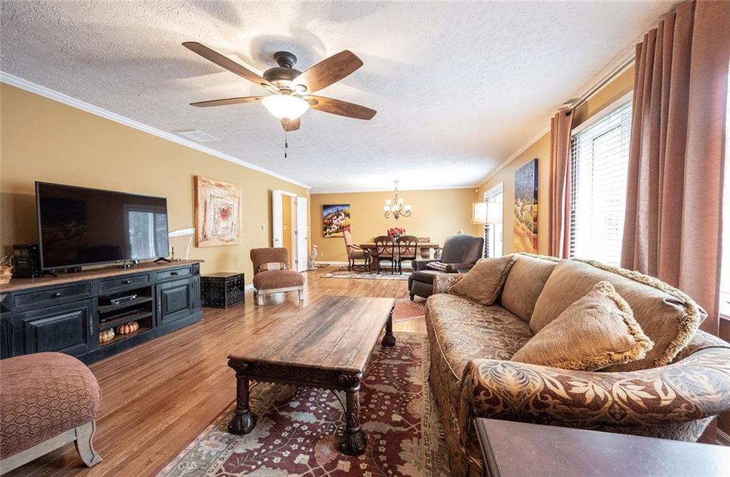 12591 Brompton Road Carmel, IN 46033 - Photo 16 of 28 Gallery Image 16