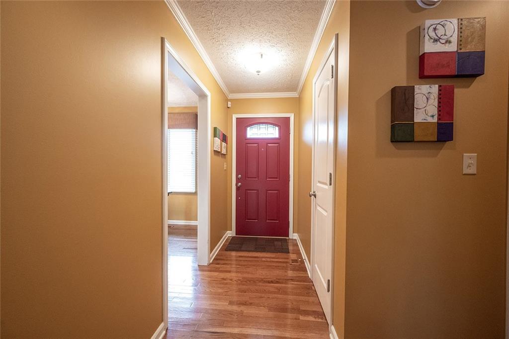 12591 Brompton Road Carmel, IN 46033 - Photo 4 of 28 Gallery Image 4