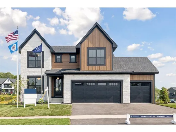$1,104,936 | 4672 Meadowview Lane, Minnetrista, MN 55331