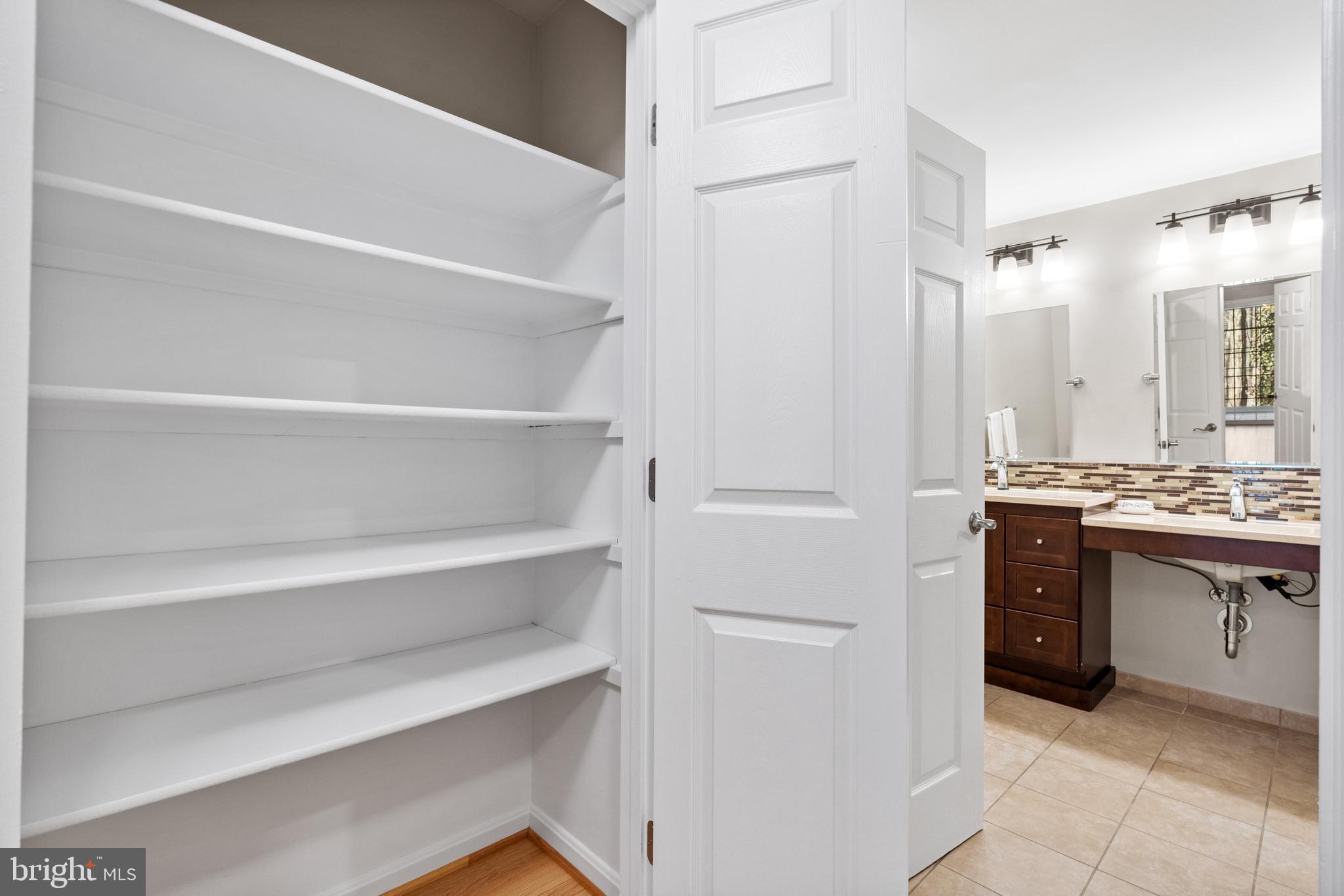 112 Kendrick Place, Unit 14 Gaithersburg, MD 20878 - Photo 16 of 37 Some S.F. homes don't have this much linen space!