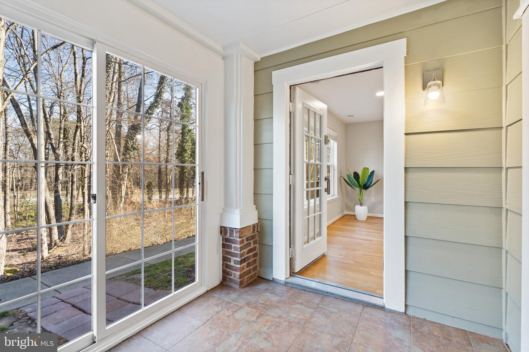 112 Kendrick Place, Unit 14 Gaithersburg, MD 20878 - Photo 6 of 37 Very rare enclosed porch overlooking the trees!