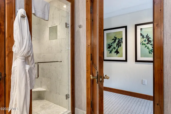 a view of a walk in closet