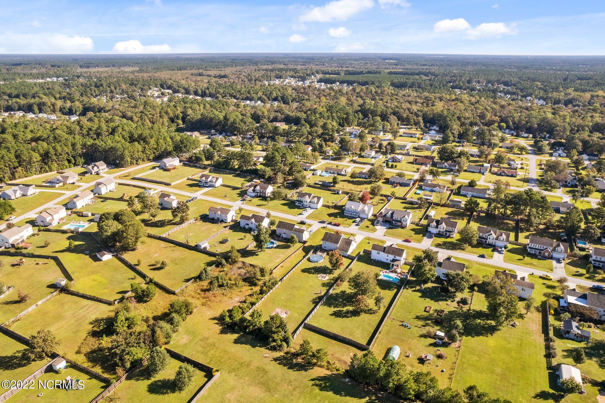 215 Target Lane Hubert, NC 28539 - Photo 14 of 59 7-web-or-mls-DJI_0914