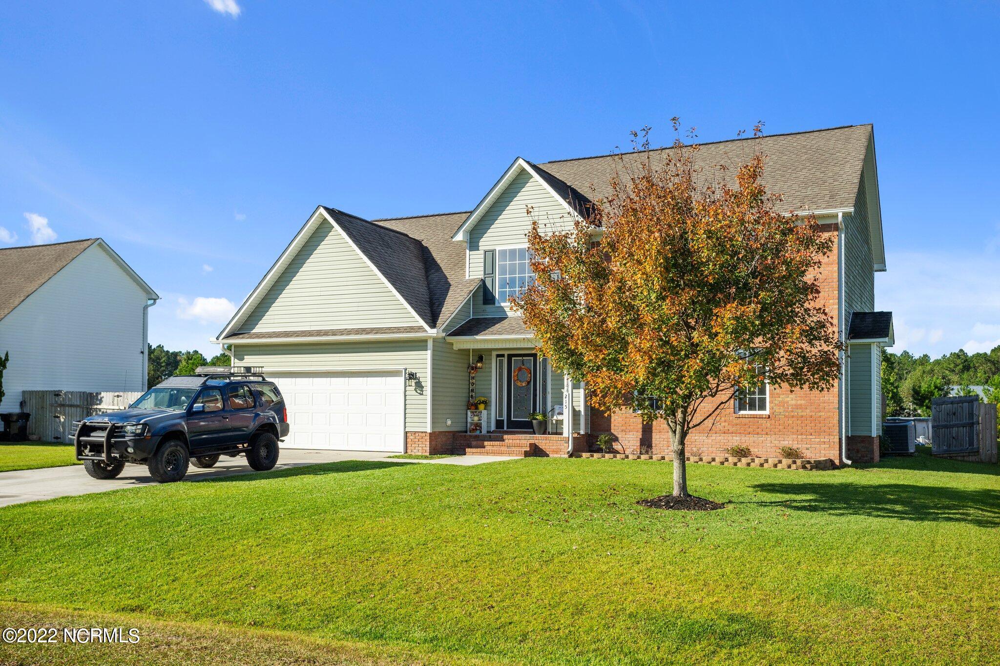 215 Target Lane Hubert, NC 28539 - Photo 2 of 59 10-web-or-mls-DSC02849
