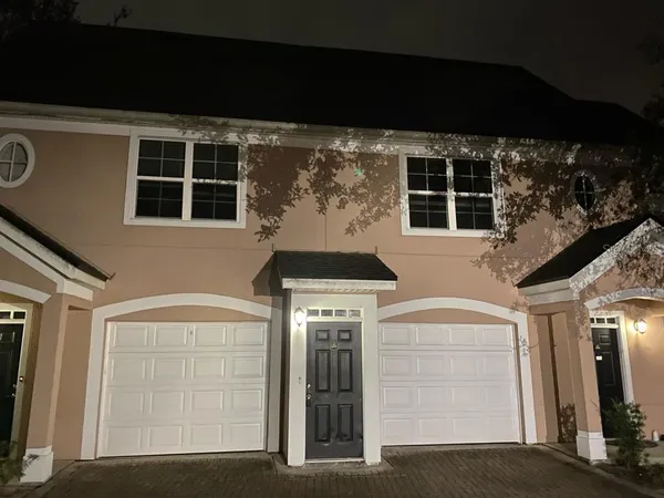$1,225 | 3396 Parkchester Square Boulevard, Unit 205, Orlando, FL 32835