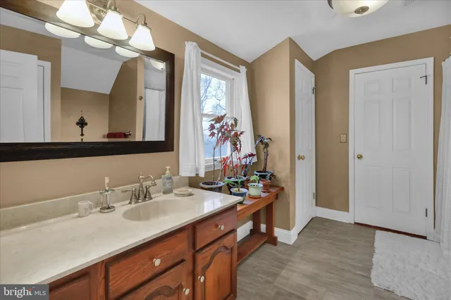 $529,900 | 24 Chinkapin Drive, Fleetwood, PA 19522